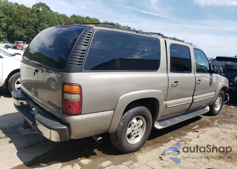 2002 Chevrolet Suburban C1500 z USA, uszkodzony, nr VIN 1GNEC16Z32J153582